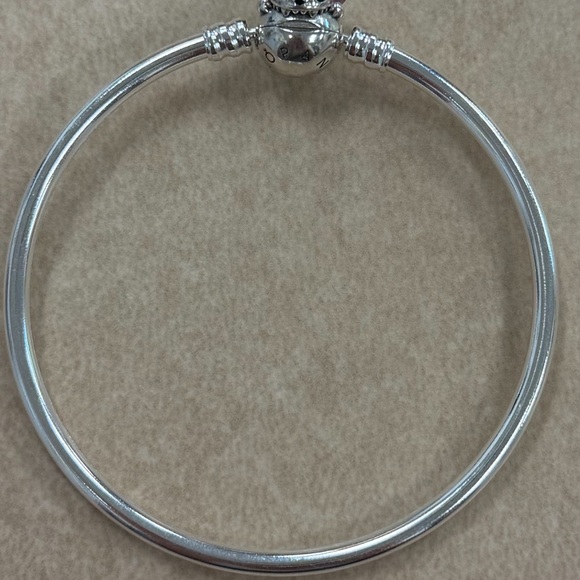 Pandora Stitch 7 inch bangle bracelet new no box - Picture 2 of 3